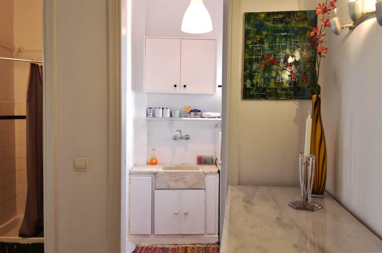 Apartament Artist'S Lovely Nest Under The Shadow Of The Parthenon Ateny Zewnętrze zdjęcie